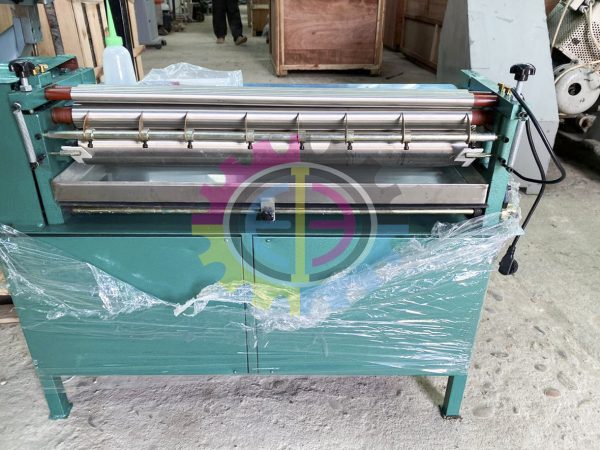 Chinese gluer machine